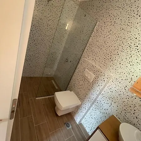 Pensjonat Bujtina Siar