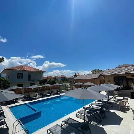 בית הארחה Bujtina Siar 3*