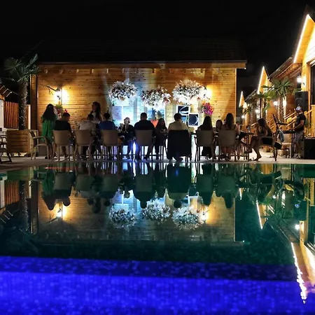 Bujtina Siar בית הארחה פוגרדץ