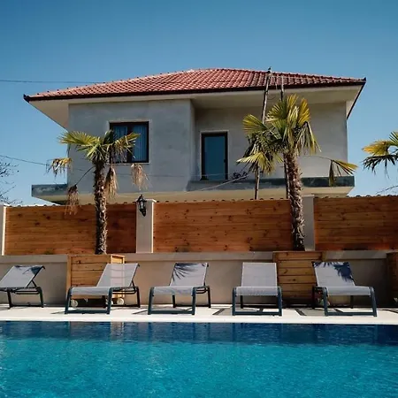 Bujtina Siar Gasthuis Pogradec